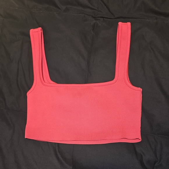 Pink Ribbed Crop Top - Picture 4 of 5